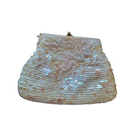 Le Regale Clutch   - Picture 1 of 6